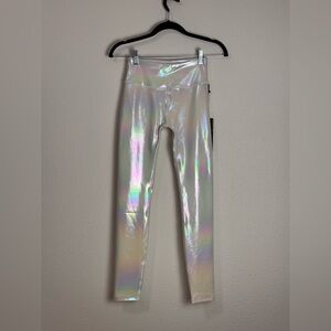 NWT WEAR IT TO HEART IRIDESCENT RAINBOW LEGGINGS SMALL #114